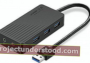 UGREEN USB 3.0 Hub 3 Port USB Sound Card 2 in 1 External Stereo Audio Adapter